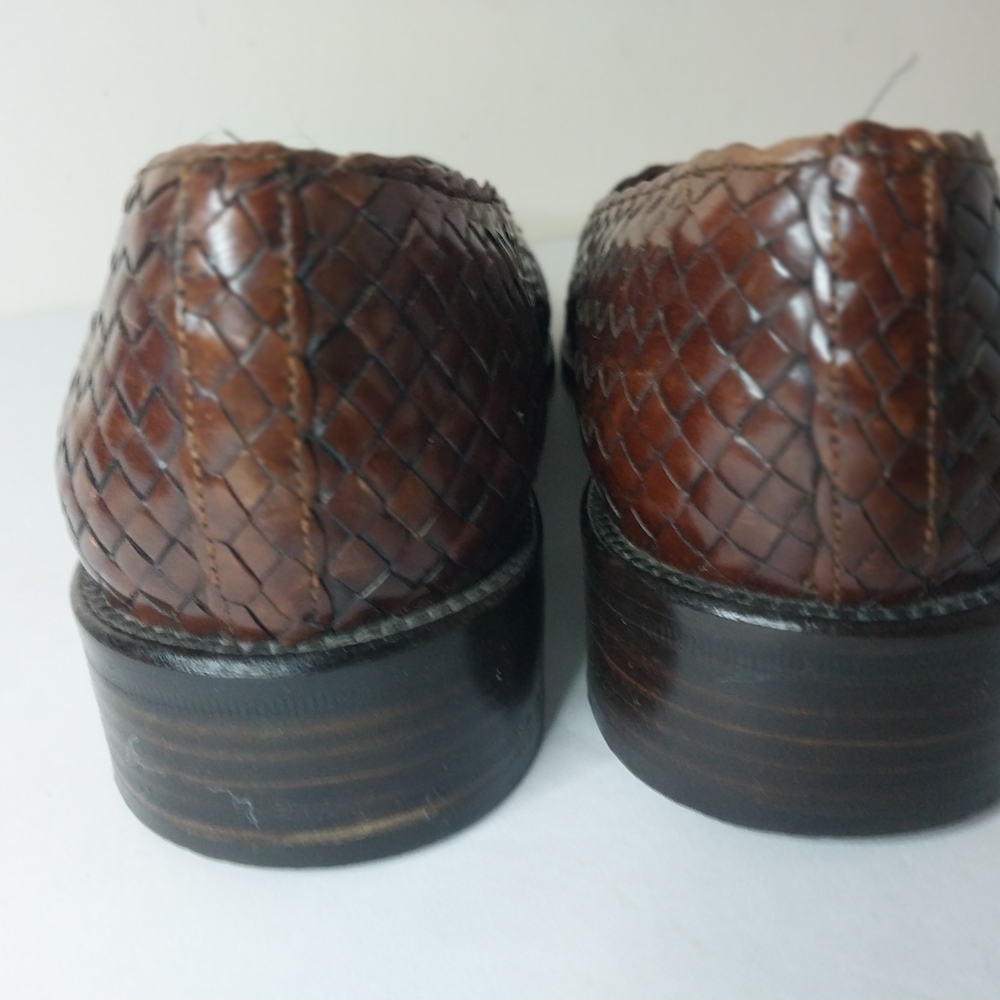 Mezlan Made In Spain Women's Woven Leather Slip-On Loafers in Brown - Picture 3 of 8